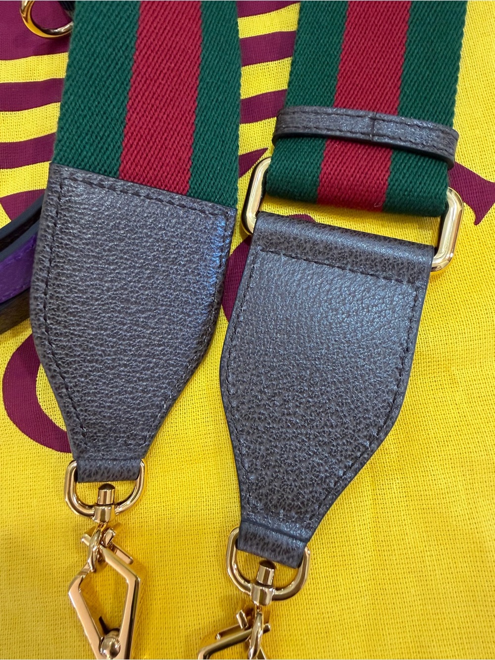 Gucci x Adidas Diane Medium Tote - Picture 5 of 13